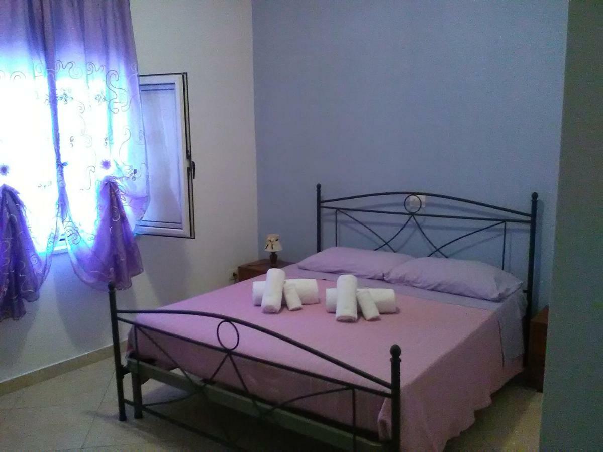 B&B Porta Di Suso 카메로타 외부 사진